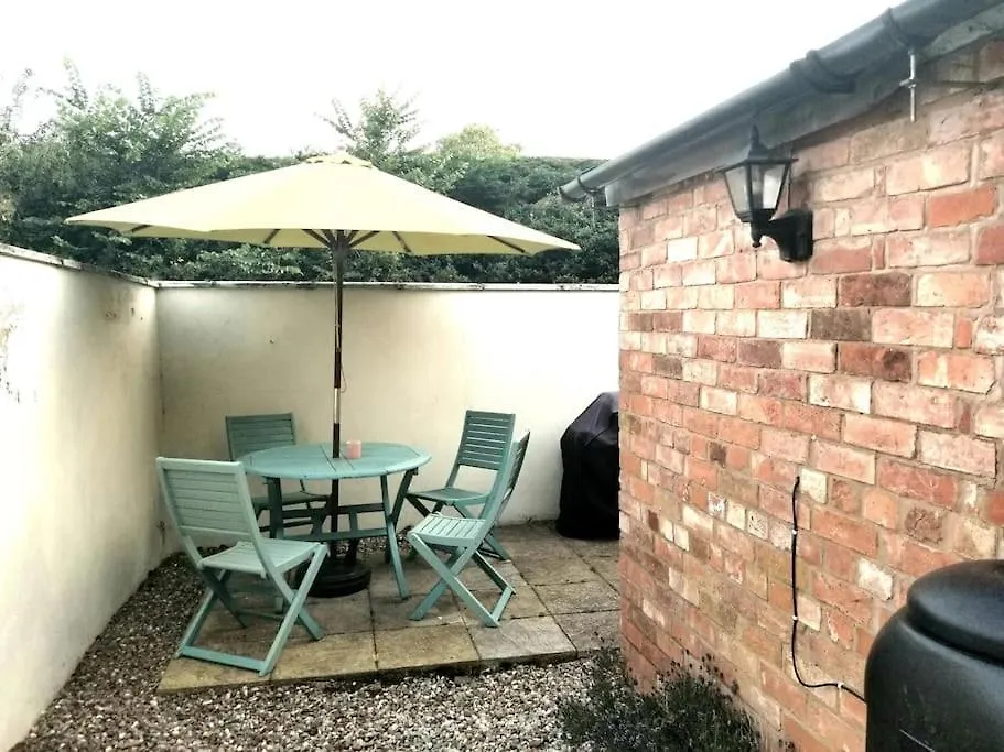 Apartment The Lodge At Pickford House Nec And B'Ham Airport, Coventry